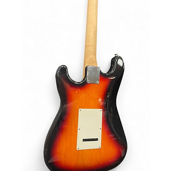 Used Starcaster by Fender Stratocaster 2 Tone Sunburst Solid Body Electric Guitar