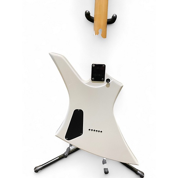 Used Jackson JS32T Kelly White Solid Body Electric Guitar