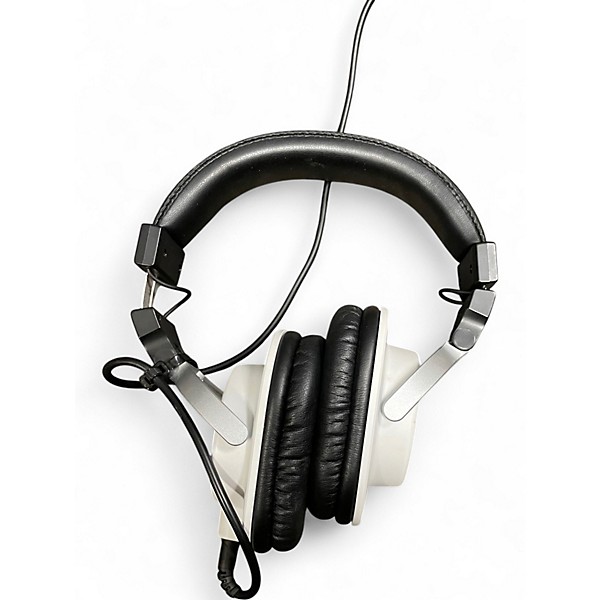 Used Yamaha HPH-MT5 Studio Headphones