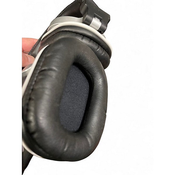 Used Yamaha HPH-MT5 Studio Headphones