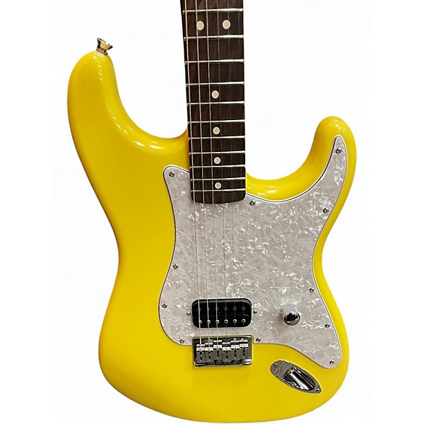 Used Fender Tom Delonge Signature Stratocaster Yellow Solid Body Electric Guitar