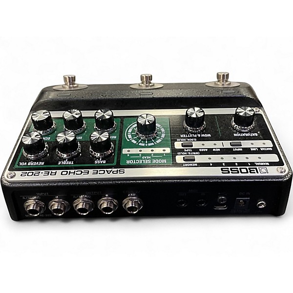 Used BOSS RE-202 Effect Pedal