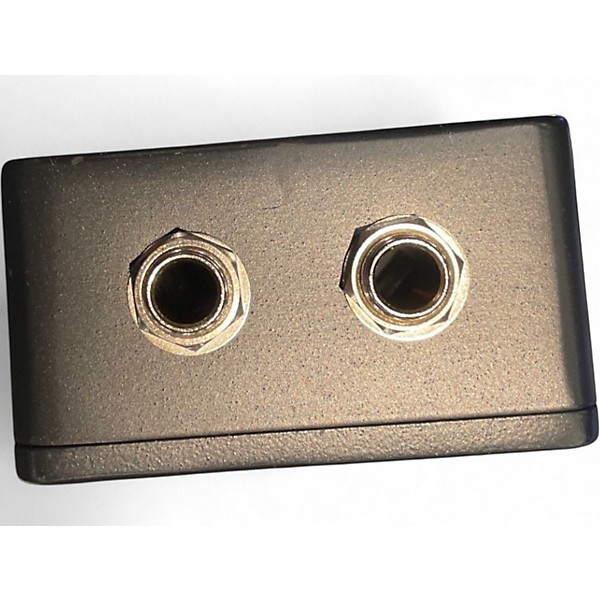 Used Behringer DI400P Passive Direct Box