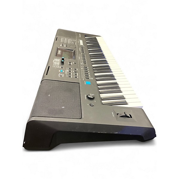 Used Yamaha psr e473