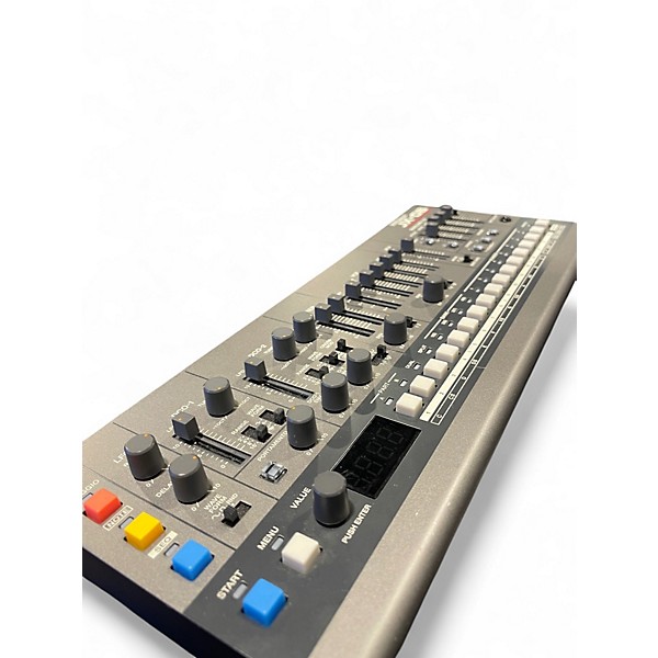 Used Roland JX-08 Synthesizer