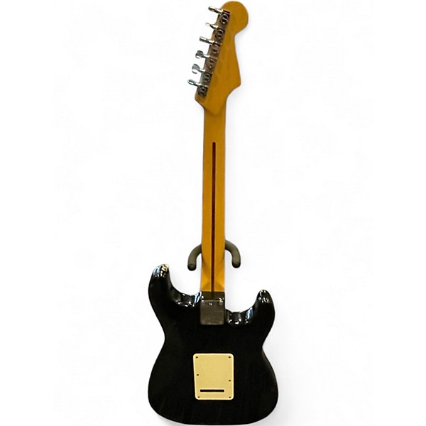 Used 2015 Fender Player Stratocaster Left Handed Black Solid Body Electric Guitar