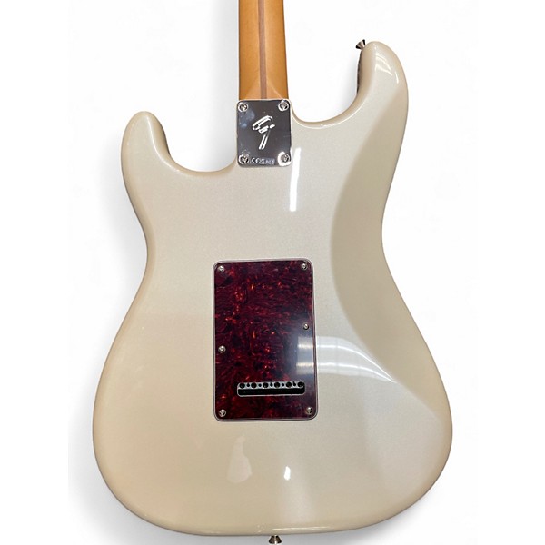 Used Fender Player II Modified Stratocaster hss white Solid Body Electric Guitar
