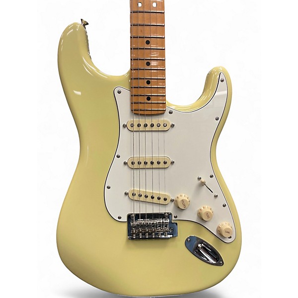 Used Fender stratocaster player II hialeah yellow Solid Body Electric Guitar