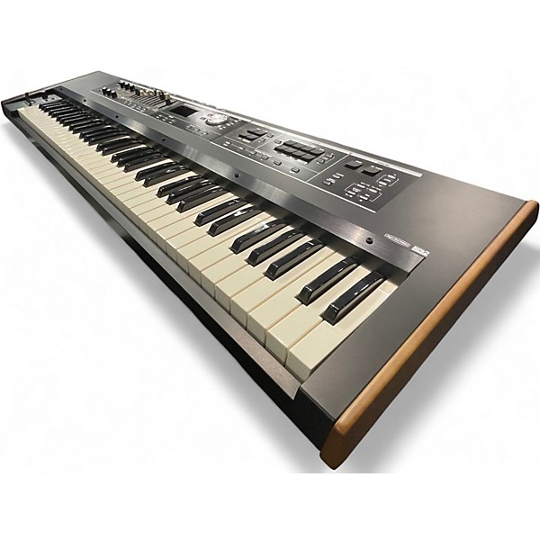 Used Roland VR730 Keyboard Workstation