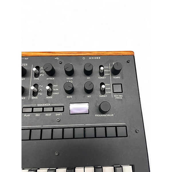 Used KORG MONOLOGUE Synthesizer