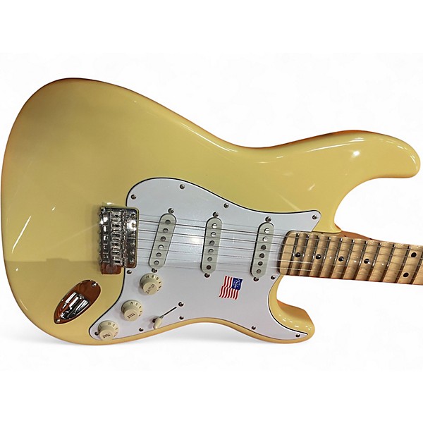 Used Fender Artist Series Yngwie Malmsteen Stratocaster WHITE Solid Body Electric Guitar