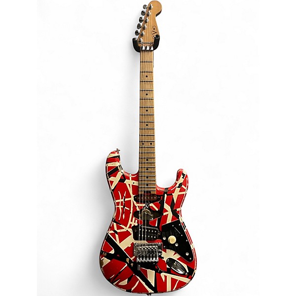 Used EVH Striped Series Frankie WHITE STRIPES RELIC Solid Body Electric Guitar