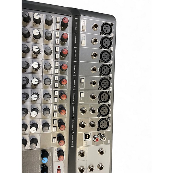 Used Soundcraft SIGNATURE 12 Unpowered Mixer