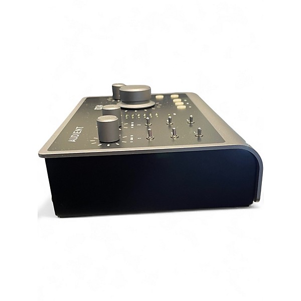 Used Audient iD24 Audio Interface