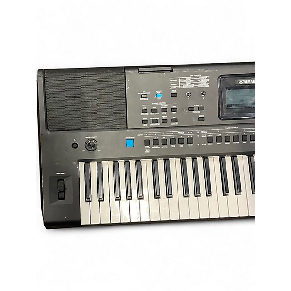 Used Yamaha PSRE473 Keyboard Workstation