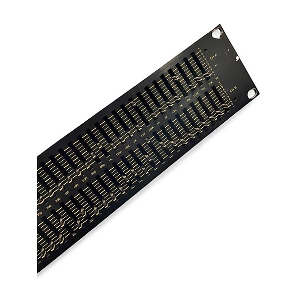 Used Yamaha Q2031 Equalizer