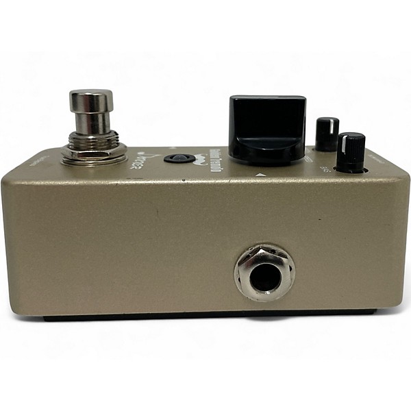 Used Donner GOLDEN TREMOLO Effect Pedal