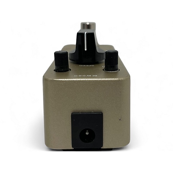 Used Donner GOLDEN TREMOLO Effect Pedal