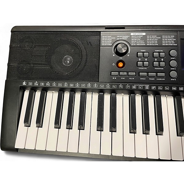 Used Donner DEK-610 Portable Keyboard