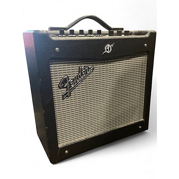 Used Fender Mustang I V2 20W 1X8 Guitar Combo Amp