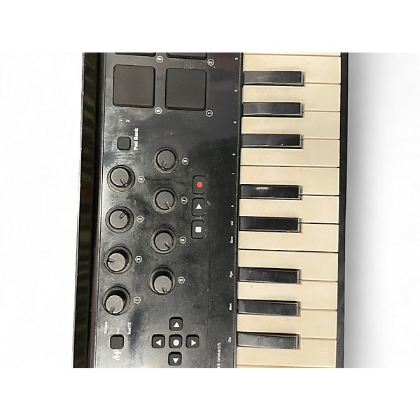 Used M-Audio Axiom Air Mini 32 MIDI Controller
