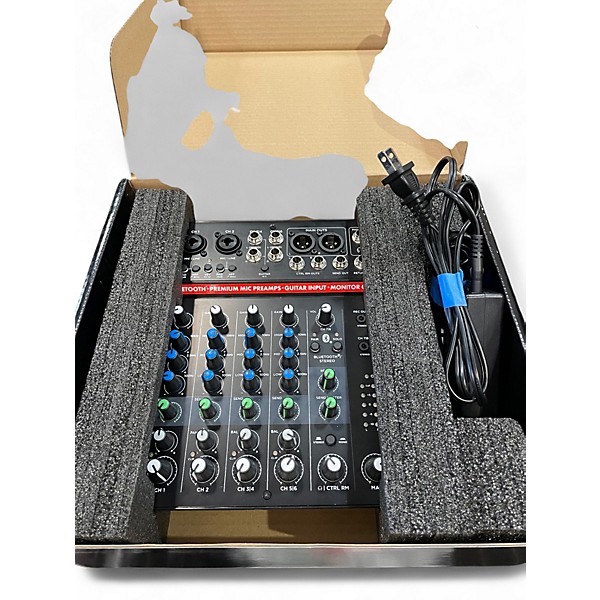 Used Harbinger Lv8 Unpowered Mixer
