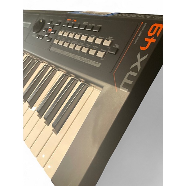 Used Yamaha MX49 49 Key Keyboard Workstation