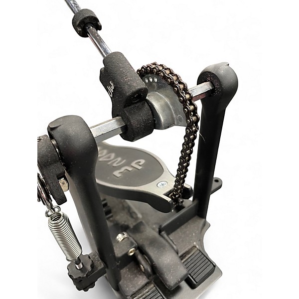 Used DW 2000 Series Single Single Bass Drum Pedal