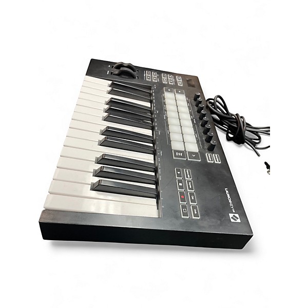 Used Novation Launchkey 25 Key MIDI Controller