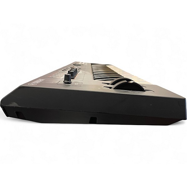 Used Yamaha MX49 49 Key Keyboard Workstation