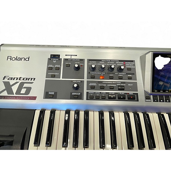 Used Roland Fantom X6 Keyboard Workstation