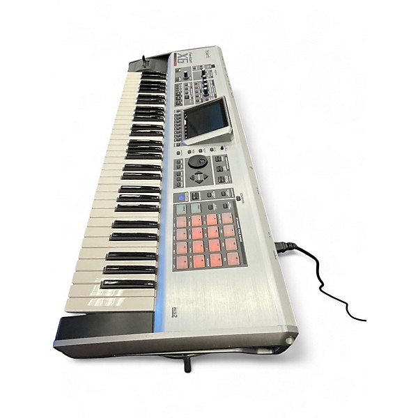 Used Roland Fantom X6 Keyboard Workstation