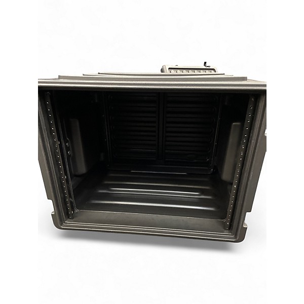 Used SKB 8 SPACE Rackmount Case
