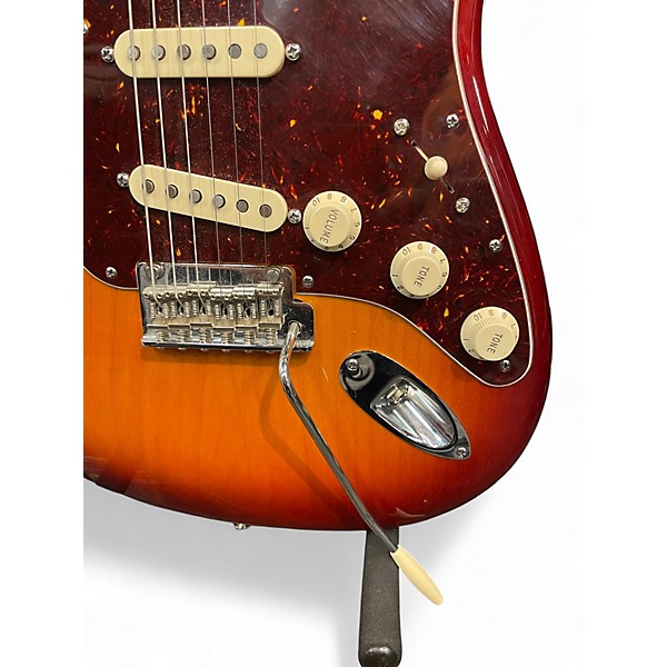 Used Fender Select Stratocaster Sienna Sunburst Solid Body Electric Guitar