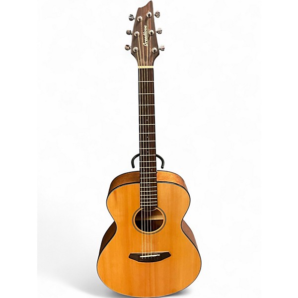 Used Breedlove Discovery Concert Natural Acoustic Guitar