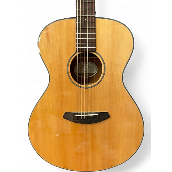 Used Breedlove Discovery Concert Natural Acoustic Guitar