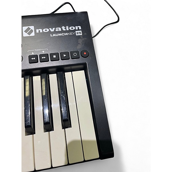 Used Novation Launchkey 25 Key MIDI Controller