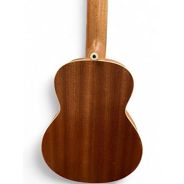 Used Anuenue UC10 Green Ukulele