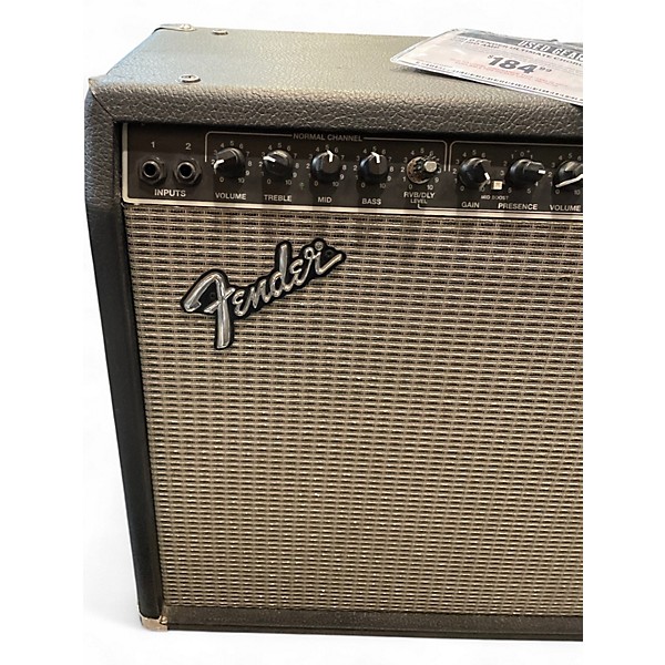 Used Fender Ultimate Chorus Guitar Combo Amp