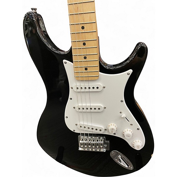 Used Behringer IAXE393 Black Solid Body Electric Guitar