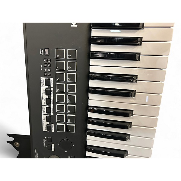 Used KORG KROSS 2 61 Key Keyboard Workstation