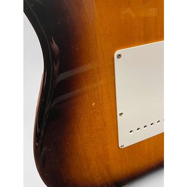 Used 2014 Fender 60th Anniversary Broadcaster 2 Tone Sunburst Solid Body Electric Guitar