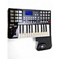 Used Akai Professional MPK25 25 Key MIDI Controller thumbnail
