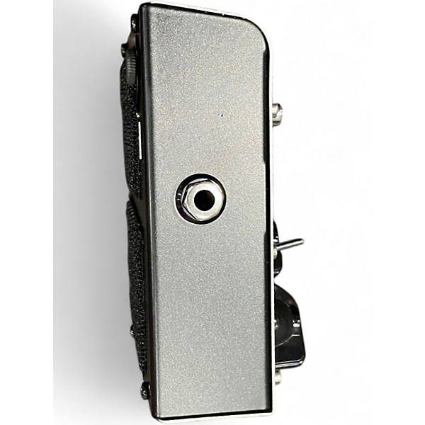 Used Akai Professional Chorus Effect Pedal