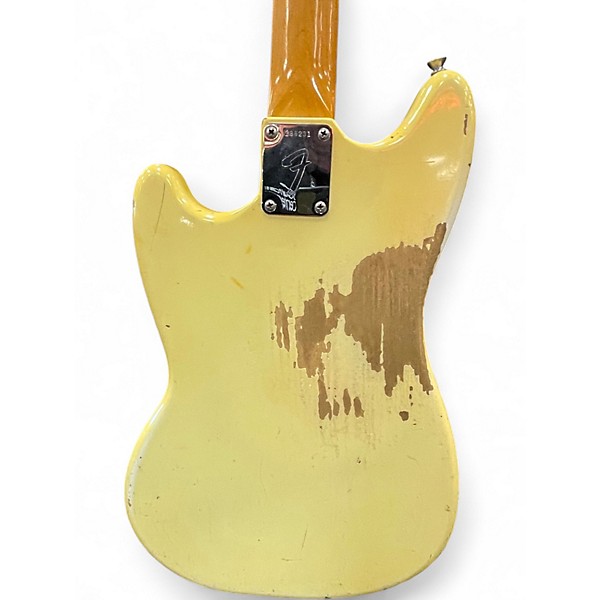 Vintage 1966 Fender Mustang Vintage White Solid Body Electric Guitar