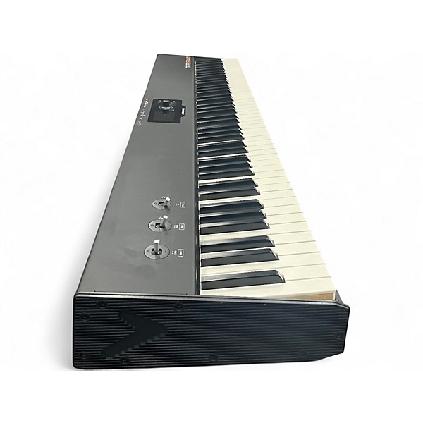 Used Studiologic SL88 Grand Keyboard Workstation