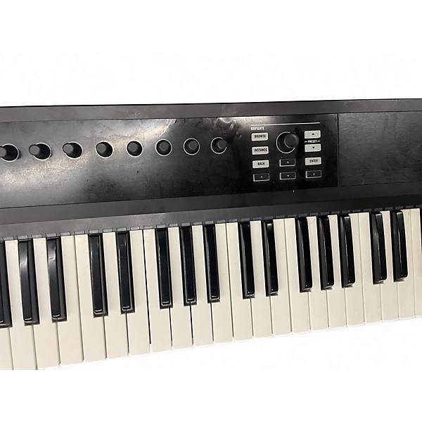 Used Native Instruments Komplete Kontrol S61 MIDI Controller