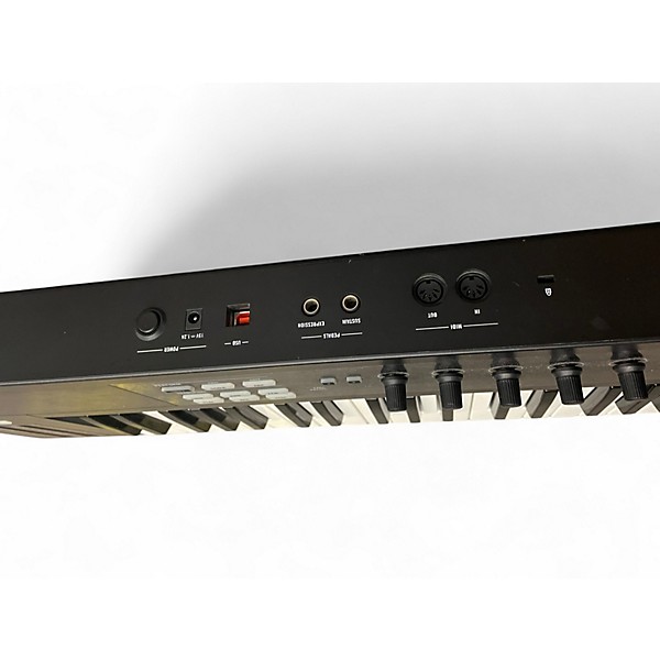 Used Native Instruments Komplete Kontrol S61 MIDI Controller