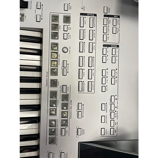 Used Yamaha Tyros4 61 Key Arranger Keyboard