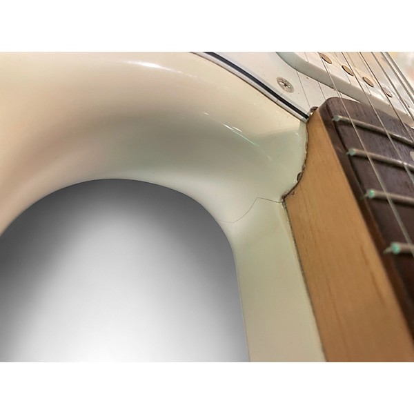 Used 1980s Fender Refinished MIJ Stratocaster white Solid Body Electric Guitar